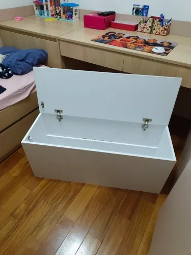 Baú para guardar brinquedos.