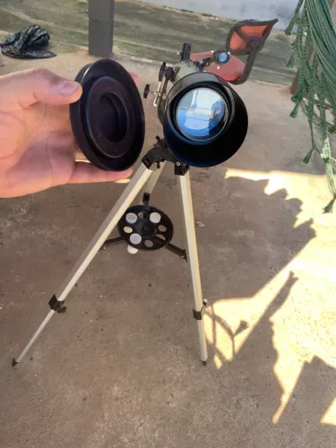 Telescópio com lentes anti reflexo