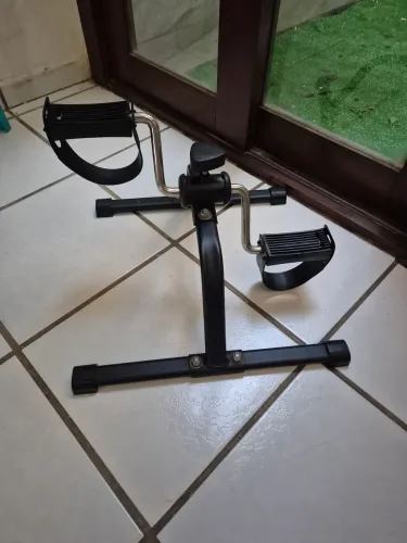 Mini bicicleta ergométrica