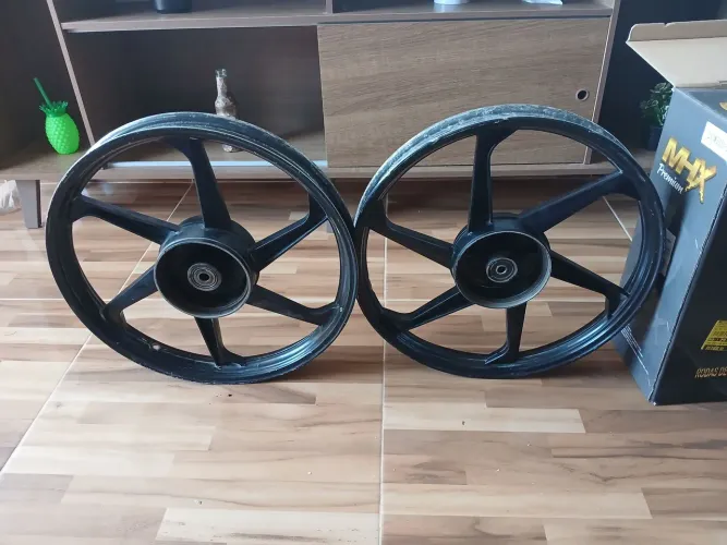 Rodas para moto 