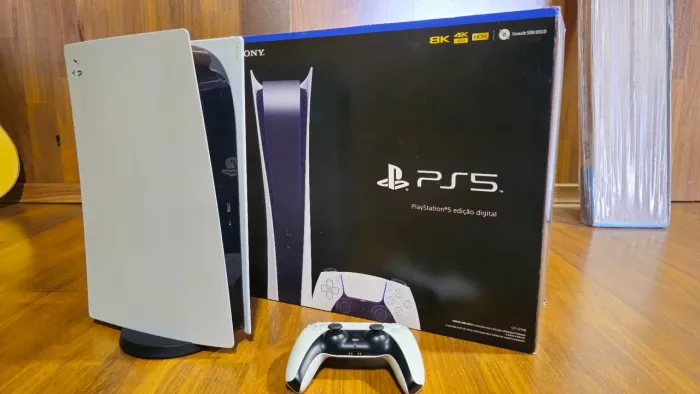 Ps5 Digital 825gb com um controle
