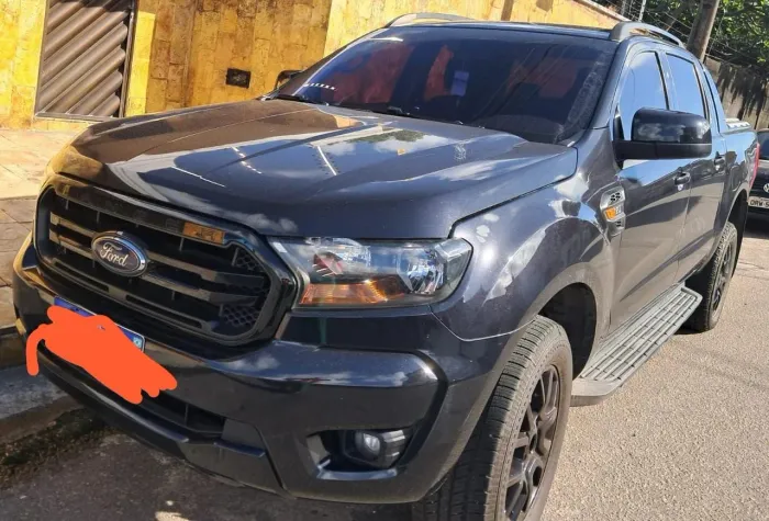 Ford Ranger Black 2.2 4X2 CD Diesel AUT 2023