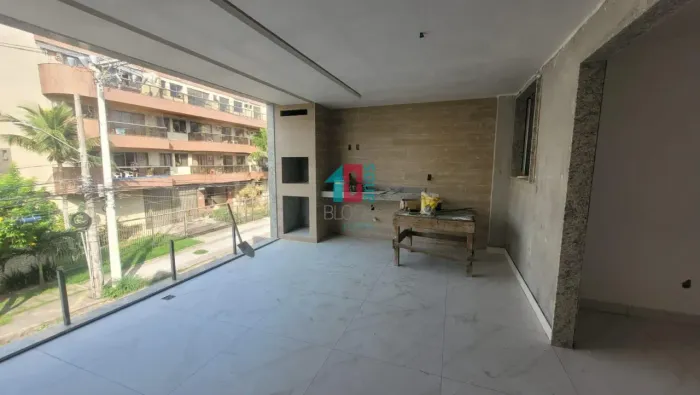 Recreio dos Bandeirantes | Apartamento 3 quartos, sendo 3 suites