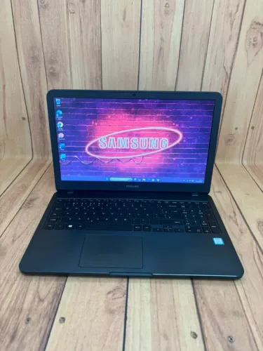 Notebook Samsung Expert i5 8ª Geração, 8GB RAM, SSD 120GB, Tela 15,6 e Garantia