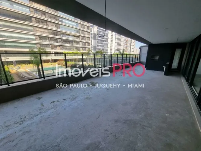 Brooklin - Alto Padrão - 305 m2 - Varanda Gourmet - 3 suítes - 4 vagas