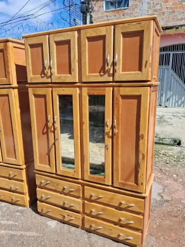 Guarda roupa de angelim 4 portas espelhado novo frete grátis