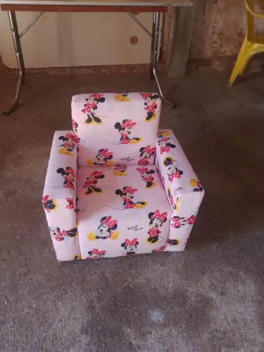 Poltroninha infantil minnie mouse 