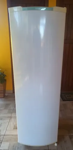 "Barbada" Refrigerador com Freezer Slim Consul