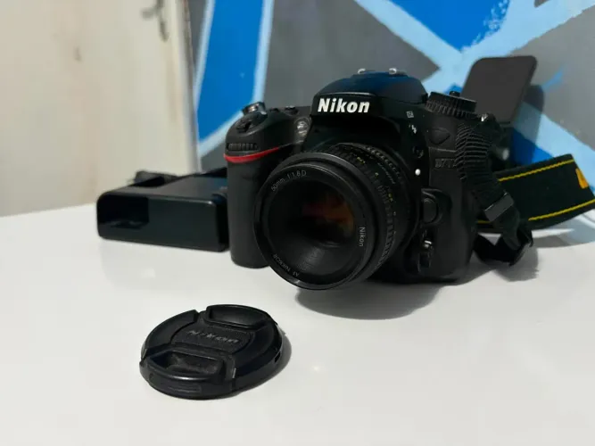Câmera nikon D7100(apenas 6 mil cliques)