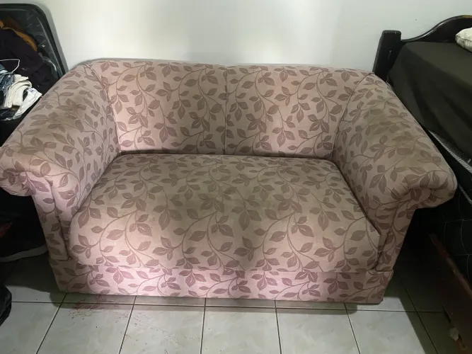 Sofá de 2 lugares 