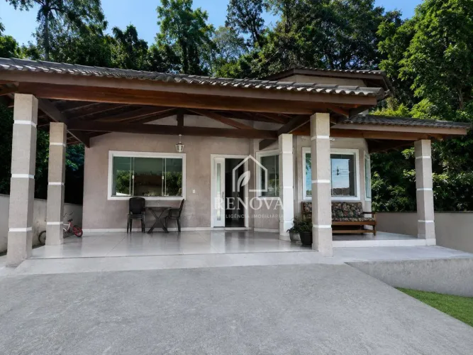 Casa com 3 quartos à venda, 147 m² por R$ 690.000 - Iconha - Guapimirim/RJ