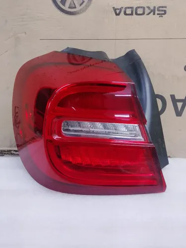 LANTERNA TRASEIRA ESQUERDA MERCEDES GLA 200 2018 2019 2020