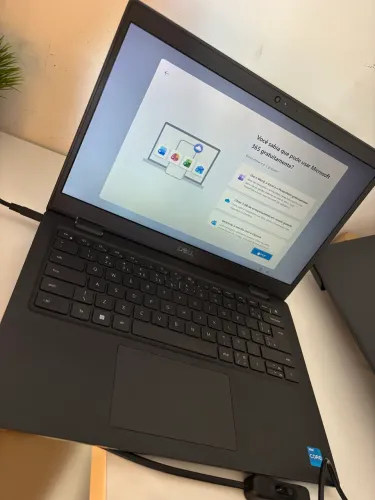 Notebook Dell Latitude Core i5 (11ªGeração) | 16GB RAM | Windows 11 