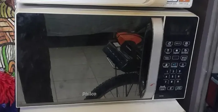 MICRO-ONDAS ( RETIRADA DE PEÇAS OU CONSERTO)