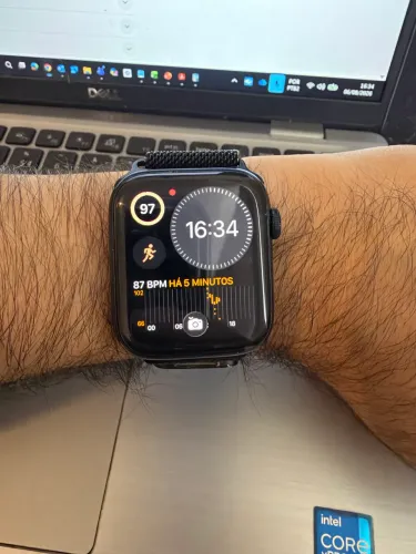 Apple Watch SE 2 46 MM com pulseiras
