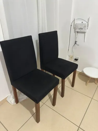 Cadeiras estofadas de jantar