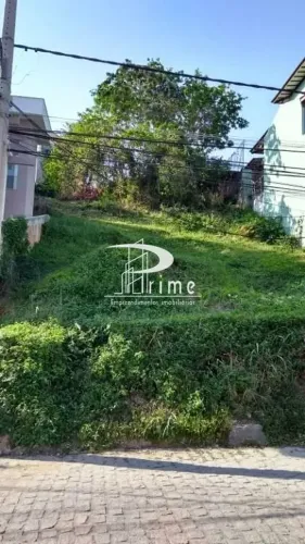 Terreno à venda, 360 m² por R$ 700.000,00 - Camboinhas - Niterói/RJ