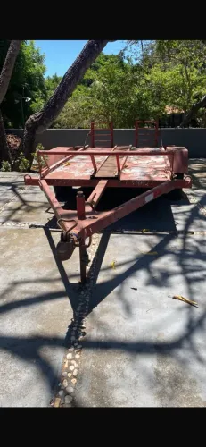 Vendo carrocinha documentada e emplacada por 3.800 pra hj, menor preço do Brasil