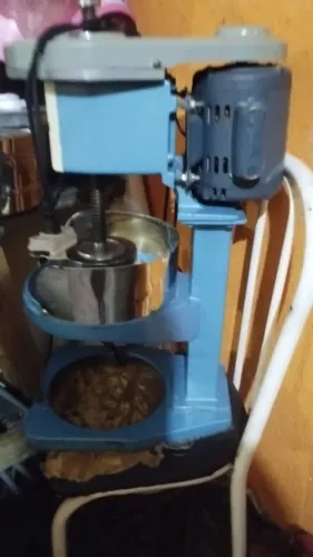 Máquina de rala rala