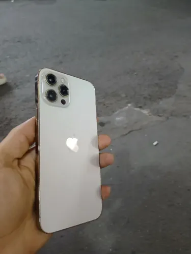 IPhone 12 pro maix