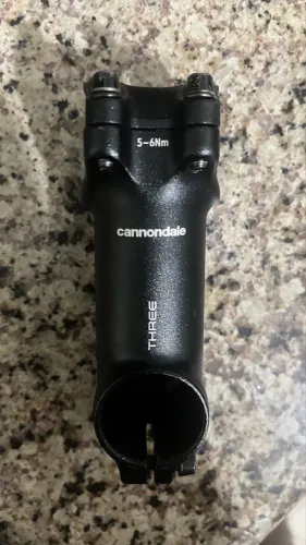 Suporte de guidão Cannondale em Aluminio