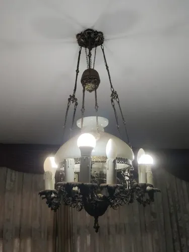 Lustres de sala e copa