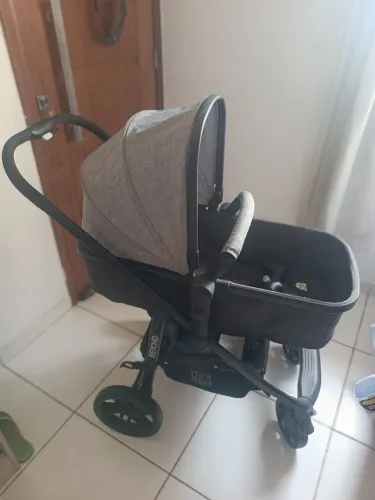 Carrinho de Bebê Moisés Multikids 