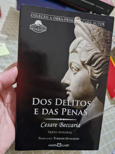 Vendo livro Dos Delitos e das Penas, de Cesare Beccaria