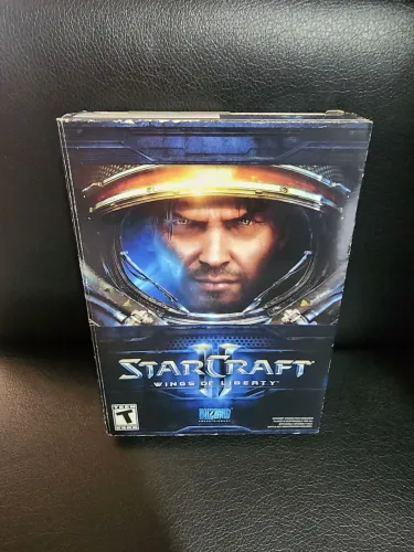 StarCraft Wings of Liberty Blizzard box set LACRADO