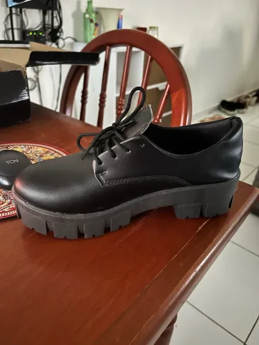 Sapato feminino NOVO