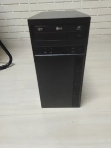 Computador Básico Core 2 Quad, 8 GB, Placa de Vídeo de 1 gb, SSD 120 GB e Windows 10