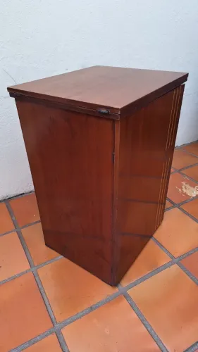 Gabinete madeira maciça com pedal para máquina de costura