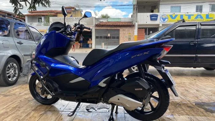 PCX ÚNICA DONA