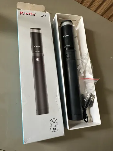 Tripé/Monopod com Bluetooth KingGo, modelo G18
