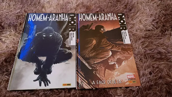 HQ HOMEM ARANHA NOIR MARVEL - PANINI