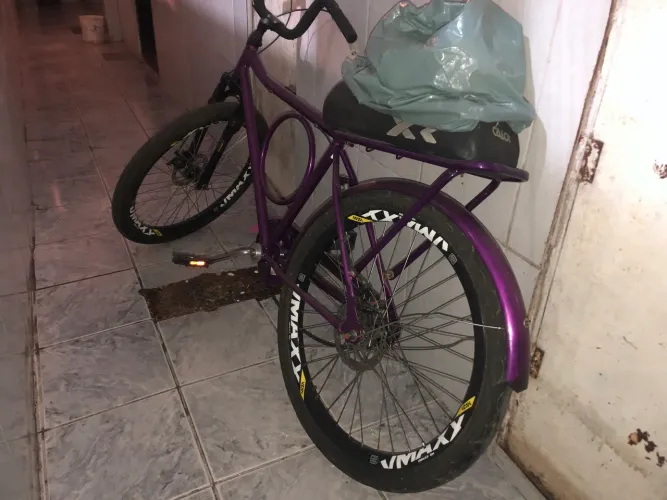Bicicleta barra forte