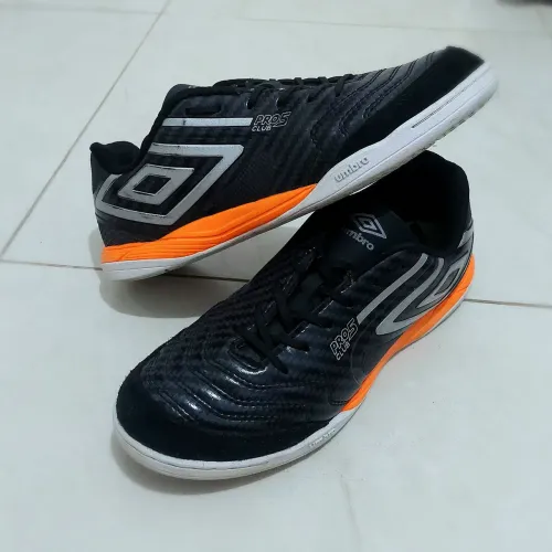 Umbro pro 5 Club Carbon