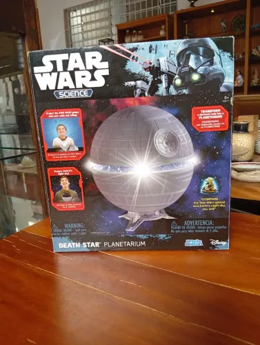 Planetárium star Wars science death star