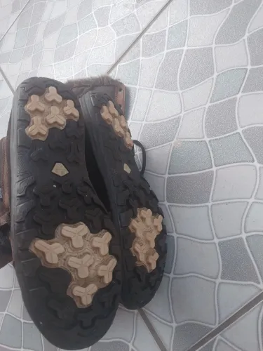 Bota feminina veludada