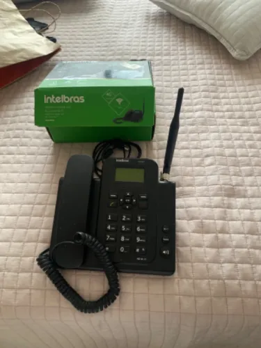 Telefone celular fixo rural
