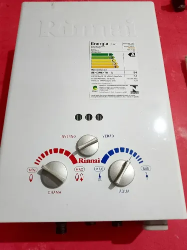 AQUECEDOR DE ÁGUA  A GÁS.