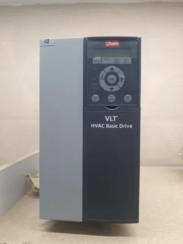 Inversor De Frequência Danfoss 10cv 220v