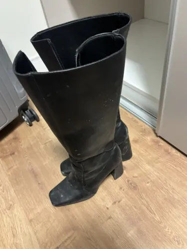 Bota feminina cano alto preta bico quadrado salto bloco 8 cm nº 35