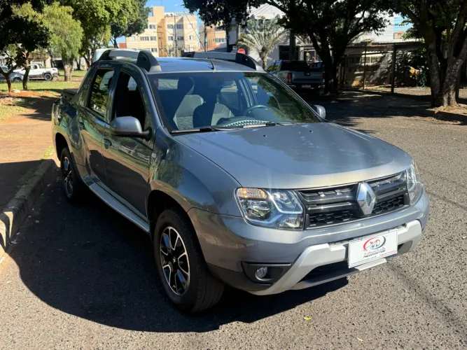 Renault Duster Oroch Dyna. 2.0 Hi-flex 16V Aut. 2017