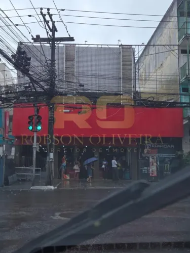 Ponto Comercial para Locação em Salvador, Pernambués