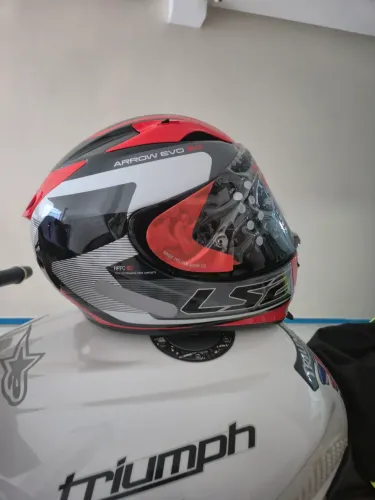 Capacete ls2 arrow tri composto