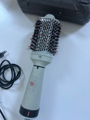 Escova secadora Candence 4 em 1