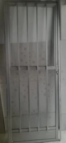 Porta palito em usada em perfeito estado com chaves