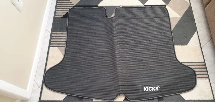 Tapete  porta malas kicks  K