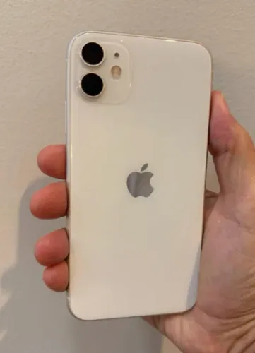 Iphone 11 branco 64gb